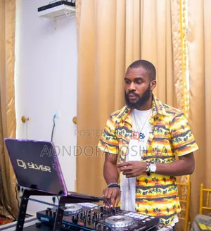 Book Your Event Dj (Weddings, Birthdays, Cooperate and Social Events)