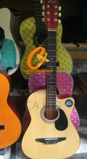 Acoustic Guitar London Used