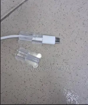 2 PCS Wavy Cable Protector and Holder