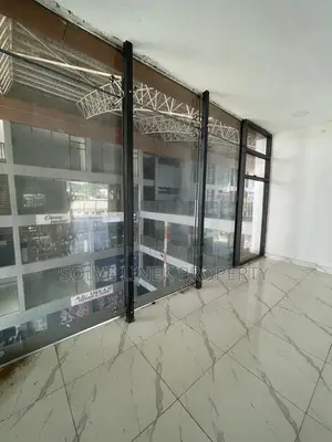 To Let | Shop \ Office Space | ₦6.5m | Area-11 Gareki, Abuja |