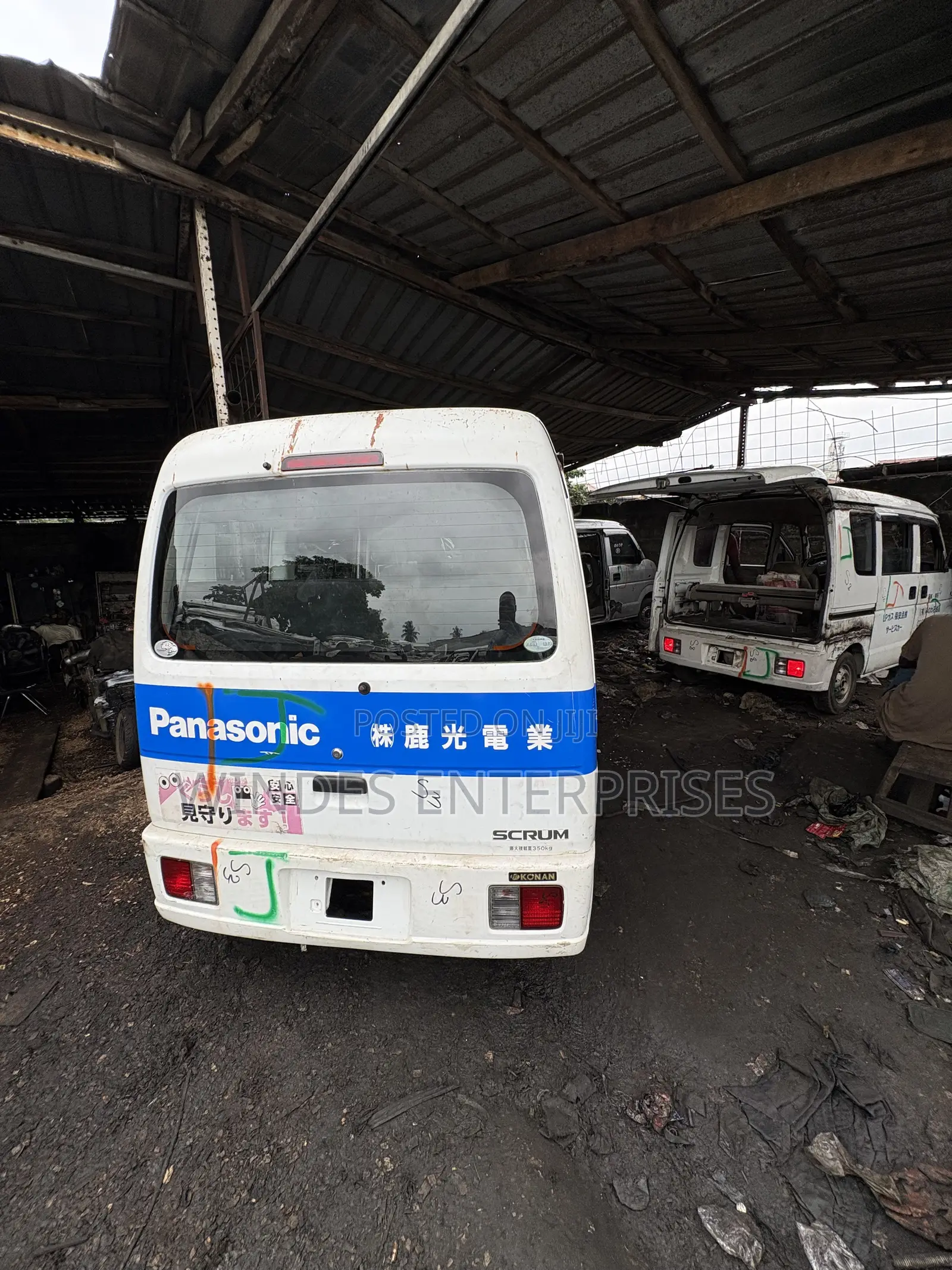 Suzuki Every 2012 White