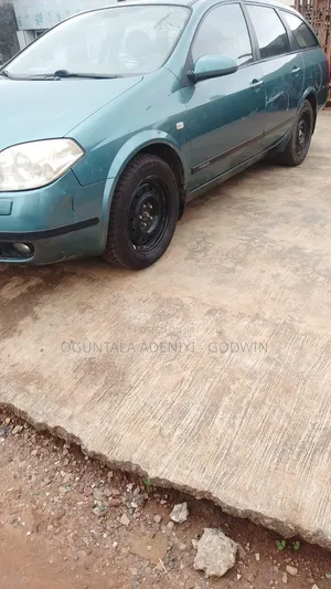 Nissan Primera 2006 Green
