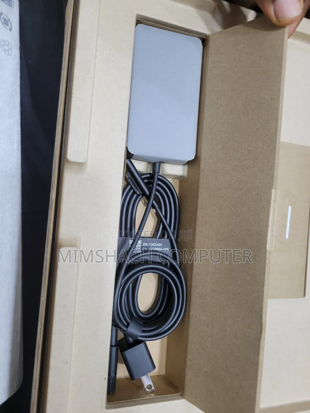 New Microsoft Surface Pro 11th Edition, a Copilot+ PC 32GB SSD 1T