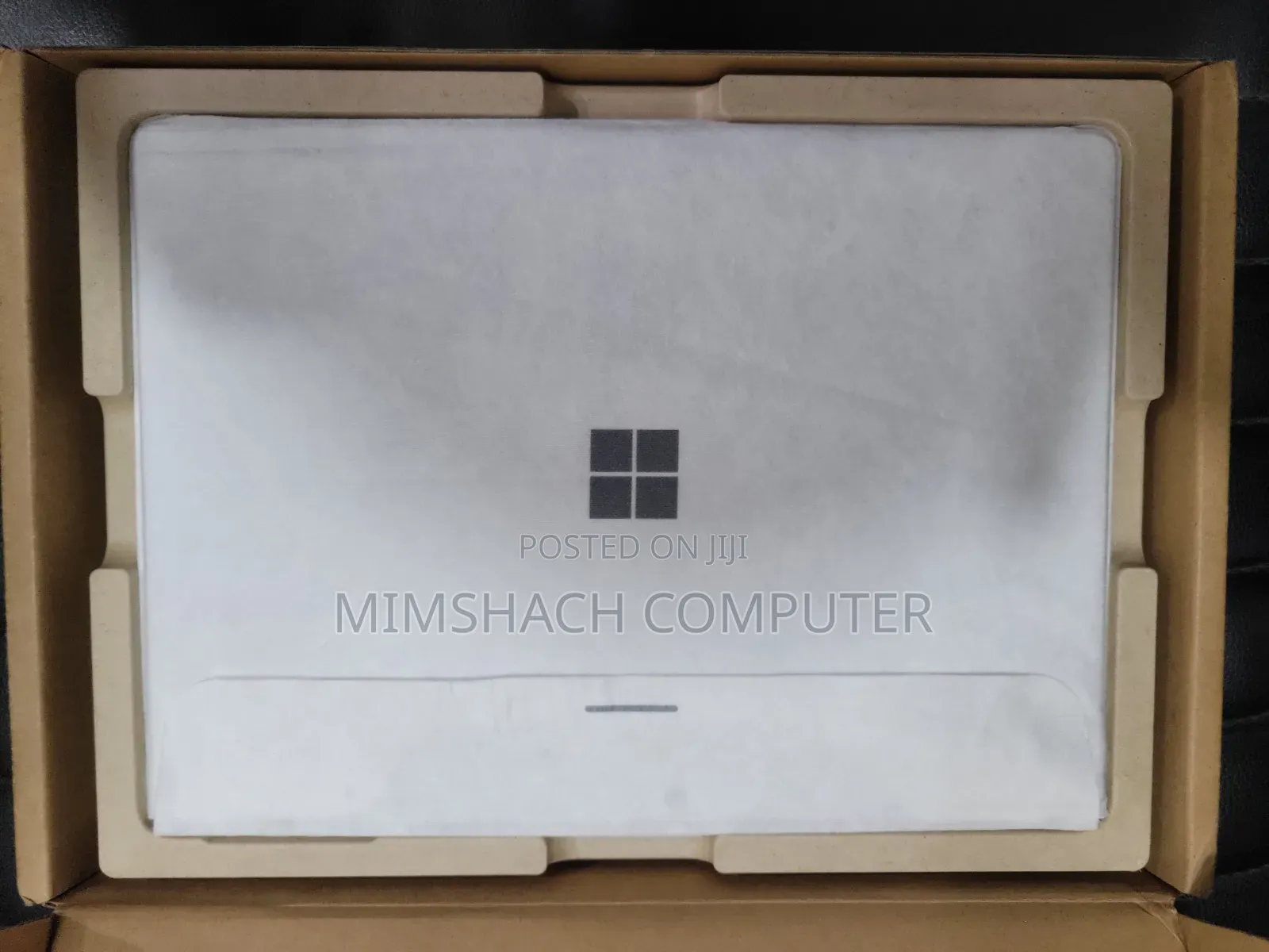 New Microsoft Surface Pro 11th Edition, a Copilot+ PC 32GB SSD 1T