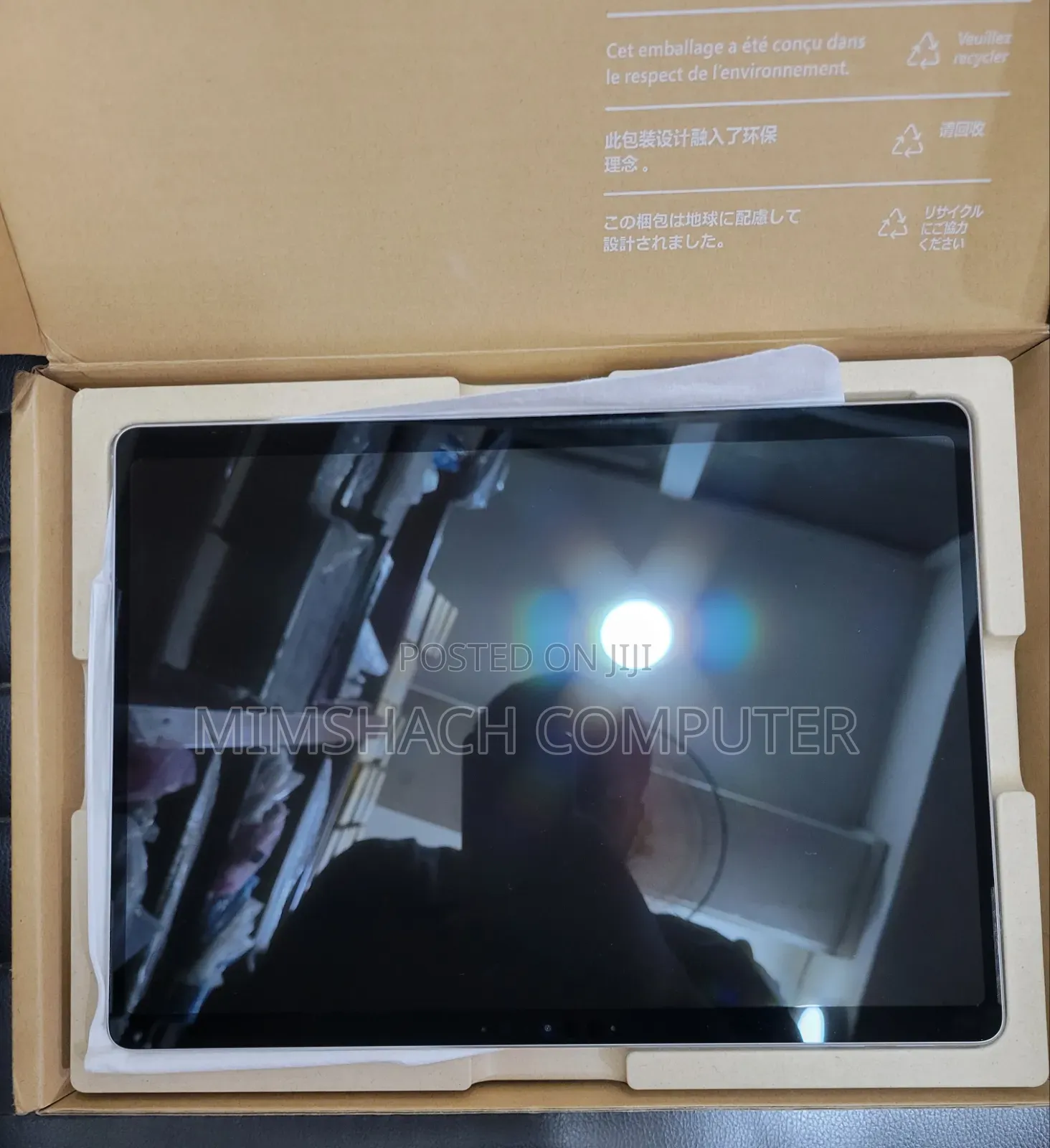 New Microsoft Surface Pro 11th Edition, a Copilot+ PC 32GB SSD 1T