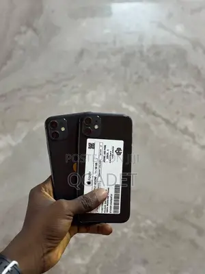 New Apple iPhone 11 64 GB Black