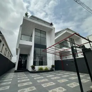 5bdrm Duplex in Sangotedo for sale