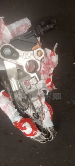 Battery Terminal 2019 Highlander