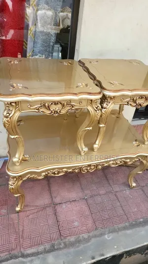 Royal Center Table With Two Sides Stools