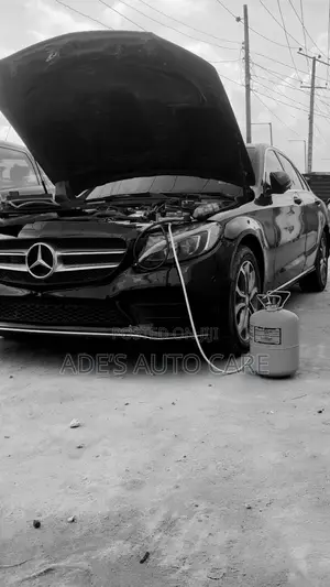 Professional Car AC Repair Auto Cooling Specialist