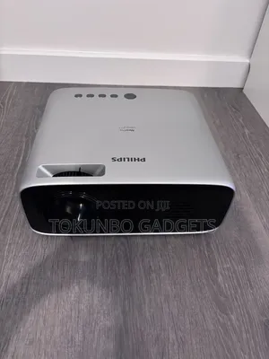 Phillips Neopix Ultra 2 TV+ Home Projector