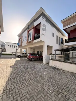 3bdrm Duplex in Dpk District Estate, Lekki Phase 2 for sale