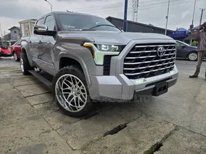 New Toyota Tundra 2025 Silver