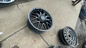 17 INCHES Mercedes Rim and Universal