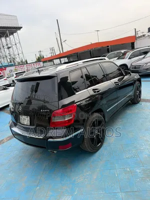 Mercedes-Benz GLK-Class 2012 Black