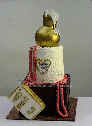 Traditional Wedding Cake