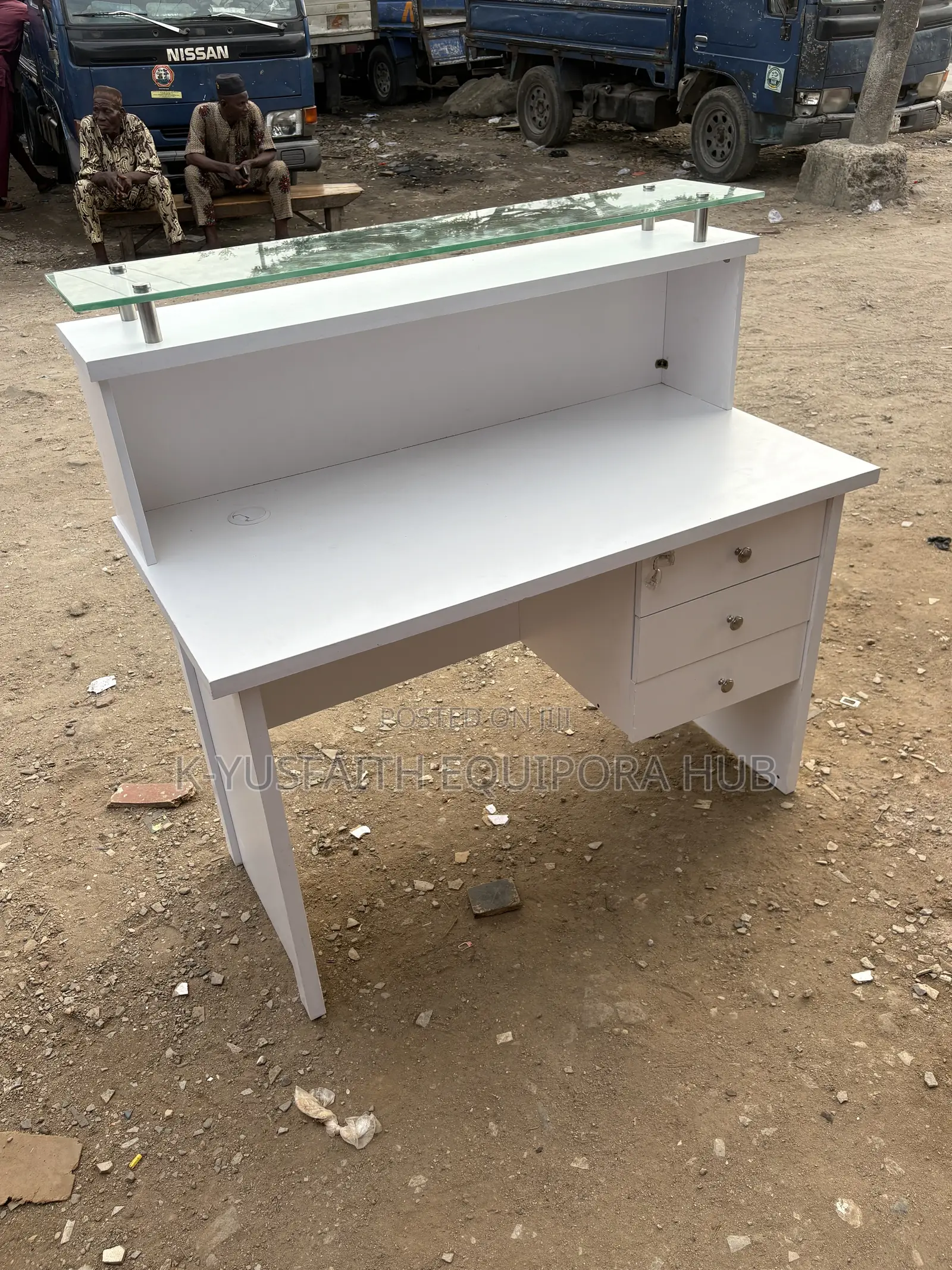 Receptionist Table