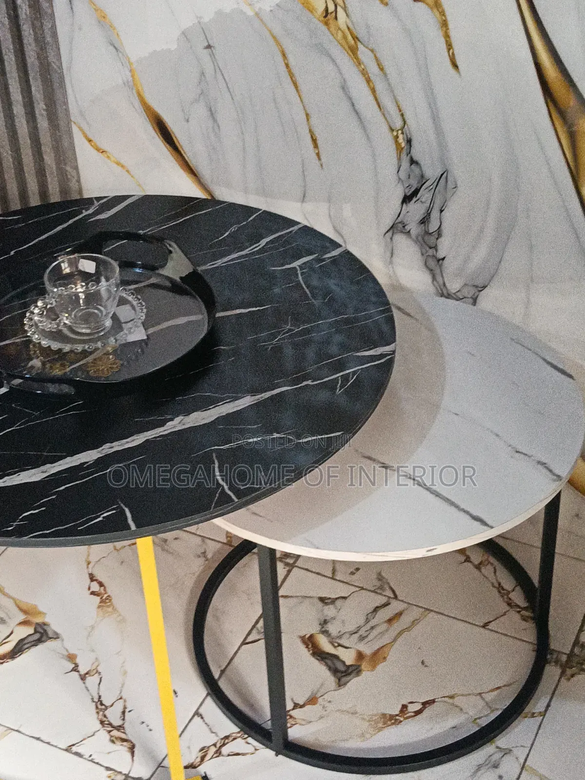 2 in 1 Central Tables