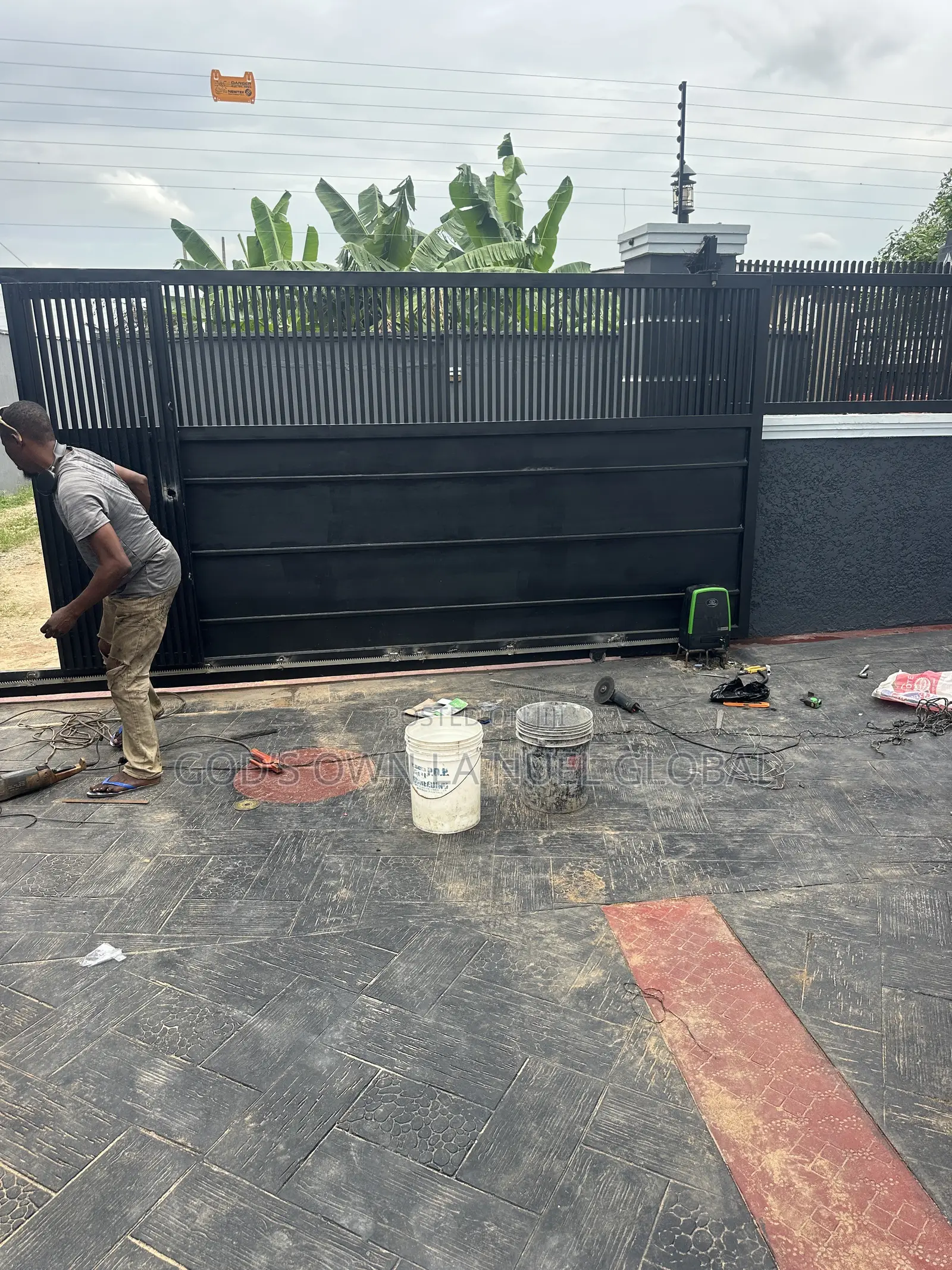 Centurion Machine Automatic Gate