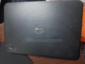 Laptop Dell Inspiron 3541 4GB Intel Core i3 SSD 500GB