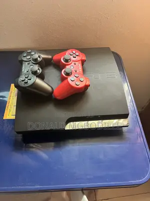 PS3Slim320GBJailbroken2OriginalControllers10gamesinstalled11gamediscs
