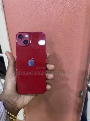 Apple iPhone 13 128 GB Red