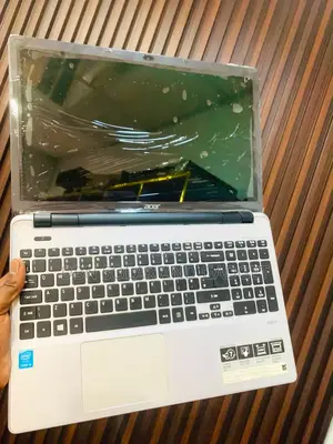 Laptop Acer Aspire V15 8GB Intel Core i5 SSD 128GB