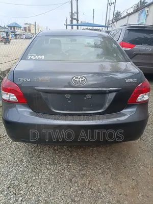 Toyota Yaris 2008 Gray
