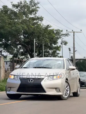 Lexus ES 2013 Gold