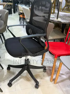 Office Chair Swivel Mesh With Armrest.