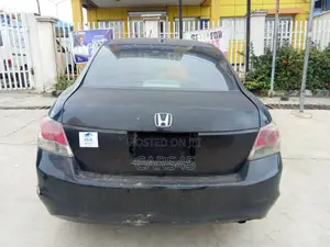 Honda Accord 2010 Black