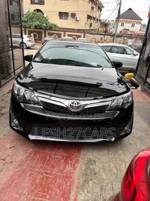 Toyota Camry 2013 Black