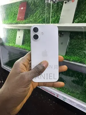 Apple iPhone 16 128 GB White
