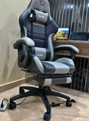 High Back Office Gaming Chair With Handrest