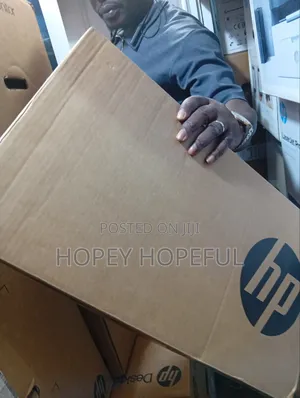 New Laptop HP 16GB Intel Core Ultra 7 SSD 512GB