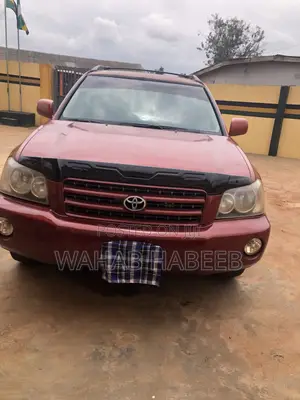 Toyota Highlander 2003 Red