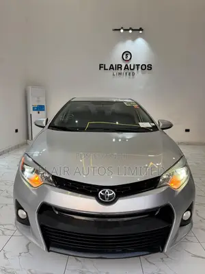 Toyota Corolla 2015 Silver