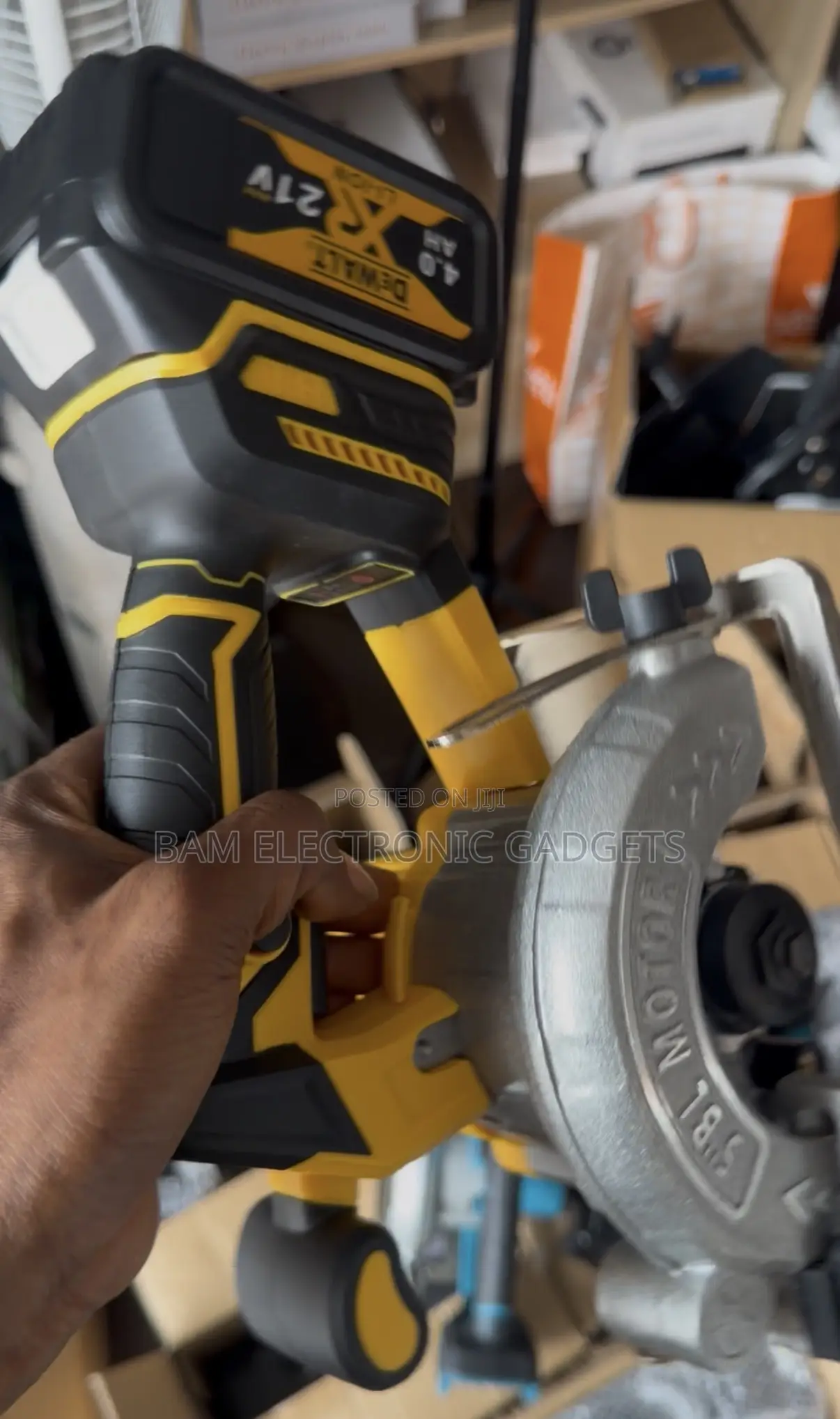 Cordless Circular Saw