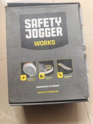 Brand New and Fully Boxed Safety Joggers