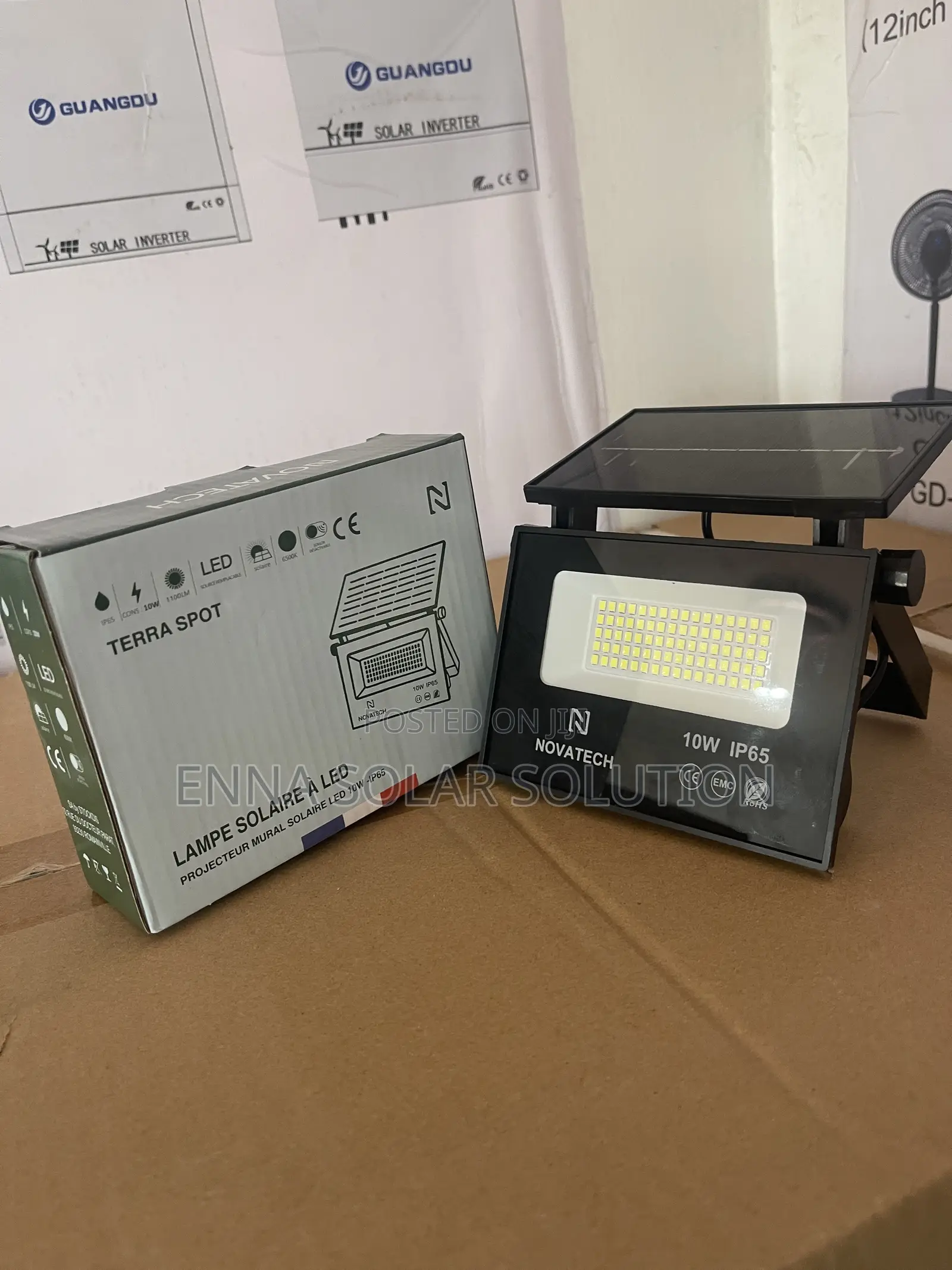 Solar Wall Light
