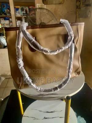 Elegant Women’s Large Tote Handbag – Beige/Brown – Brand New