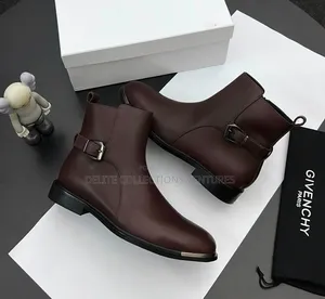 *Givenchy Men Leather Boot;available in Store*
