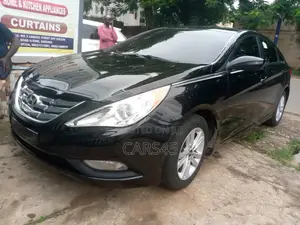 Hyundai Sonata 2013 Black