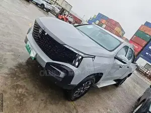 New Changan Hunter Plus 2.0 Petrol 4x4 2024 Silver
