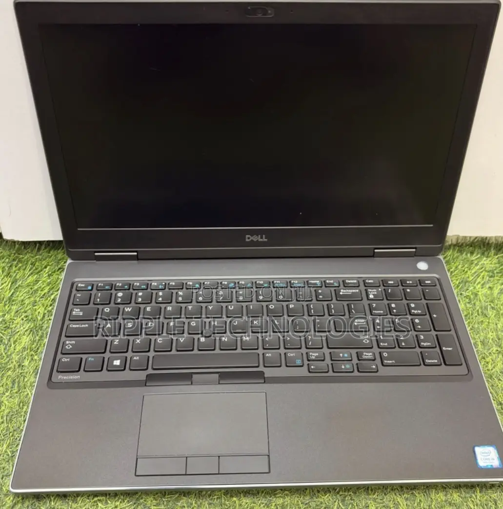 Laptop Dell Precision 7540 16GB Intel Core i9 SSD 256GB