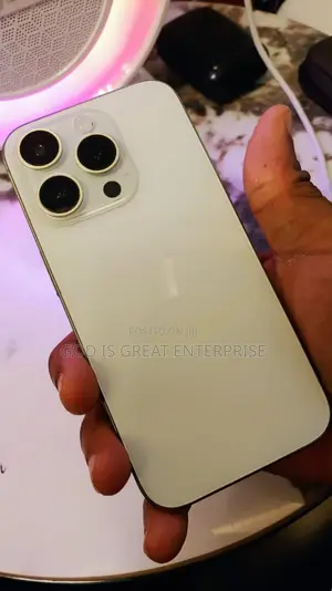 Apple iPhone 15 Pro 256 GB White