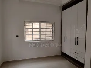 2bdrm Block of Flats in Utako for rent