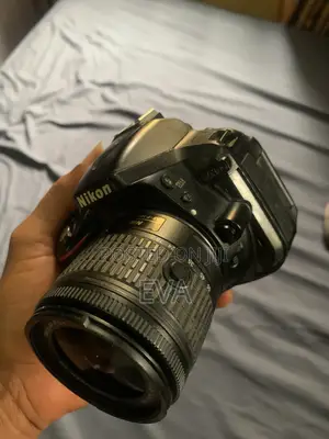 D 5300 Nikon Camera for Sale