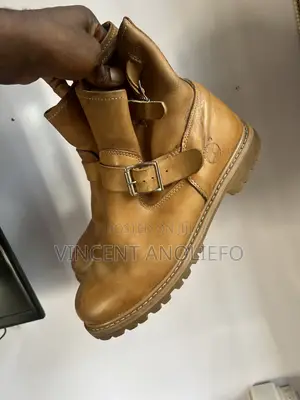Timber Land Shoe