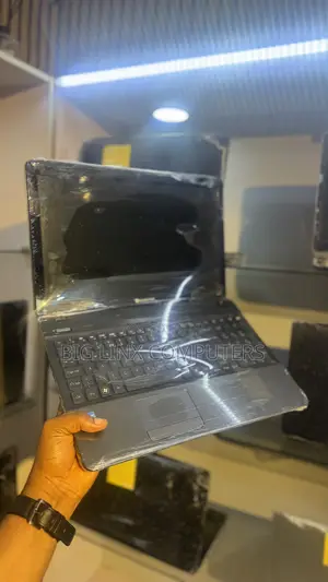New Laptop Acer 4GB Intel Core i3 HDD 250GB